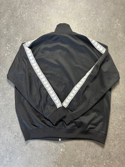 Fred Perry Jacke (XL)