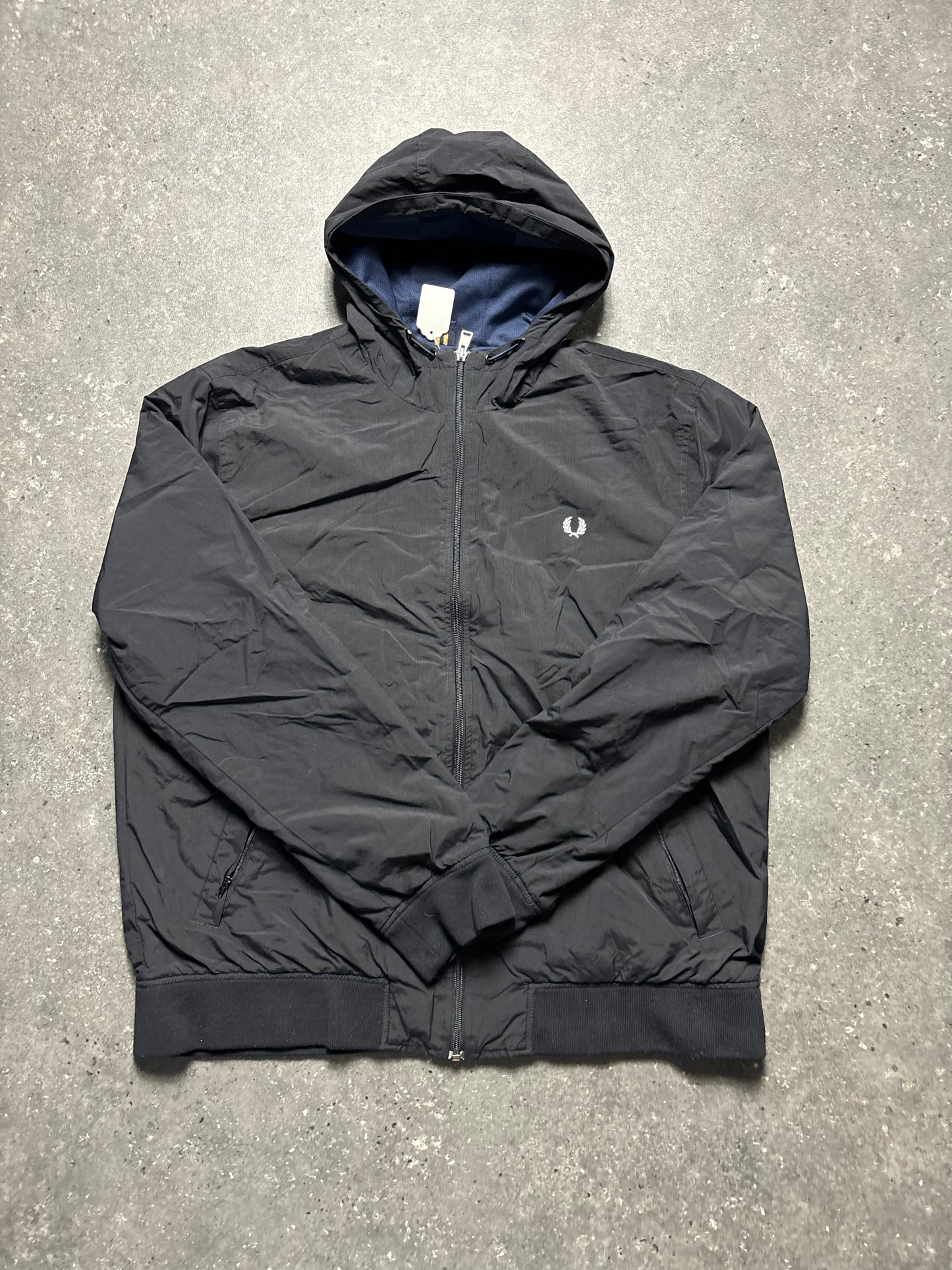 Fred Perry Jacke (XL)