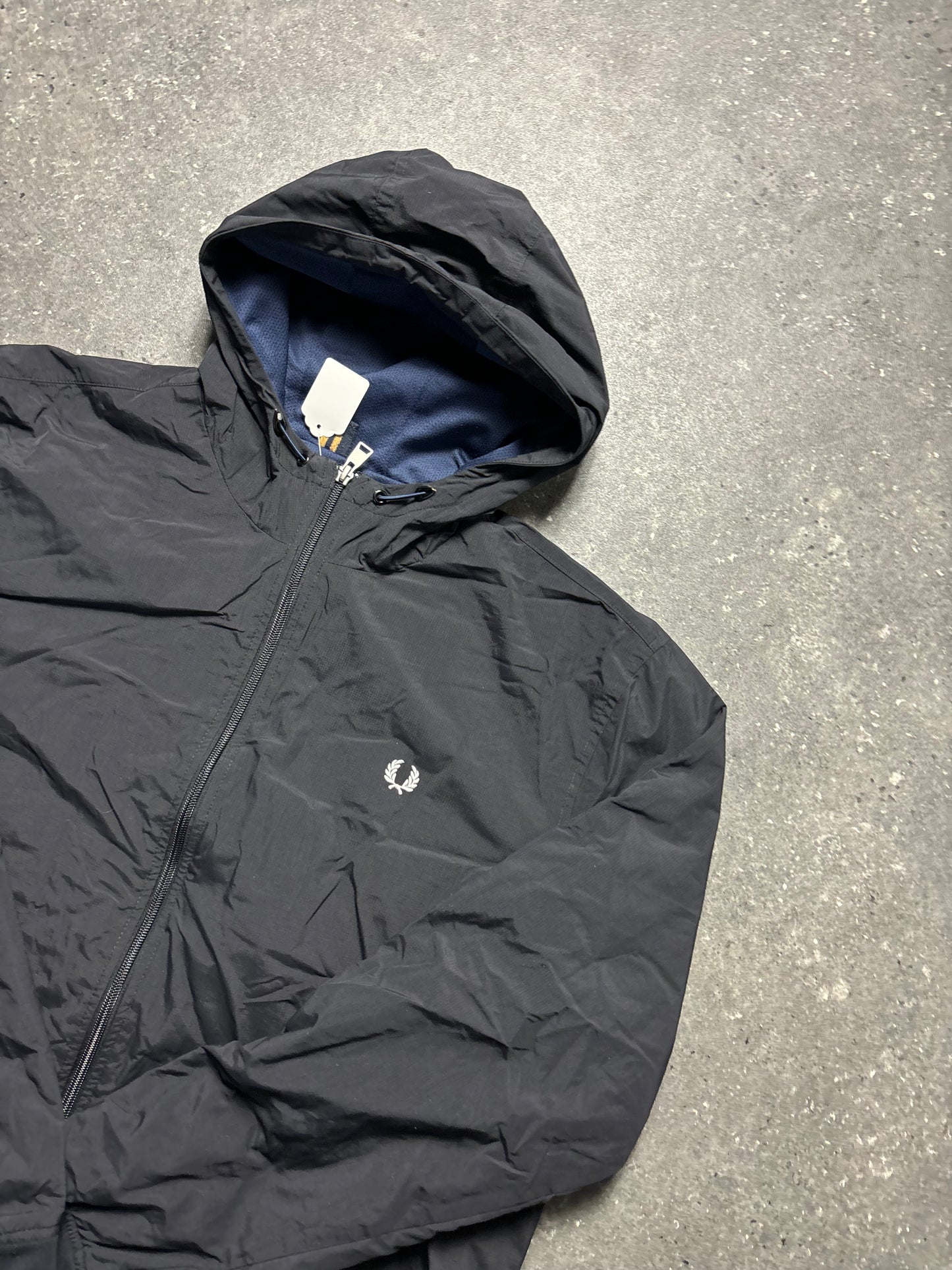 Fred Perry Jacke (XL)
