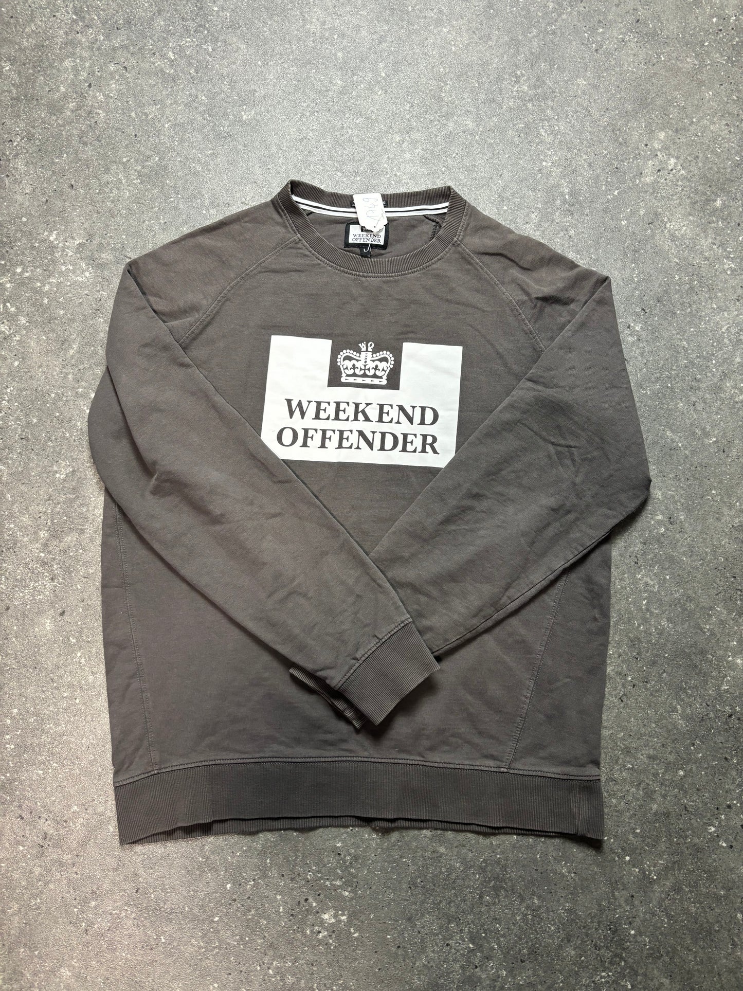 Weekend Offender Sweater (L)