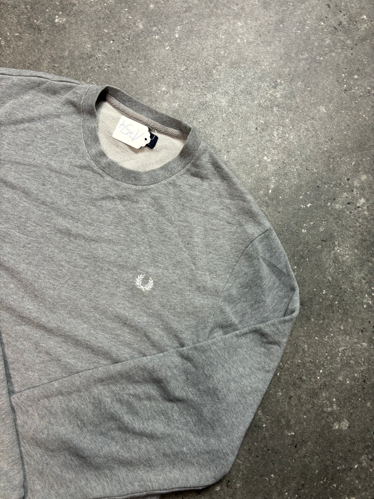 Fred Perry Sweater (M)