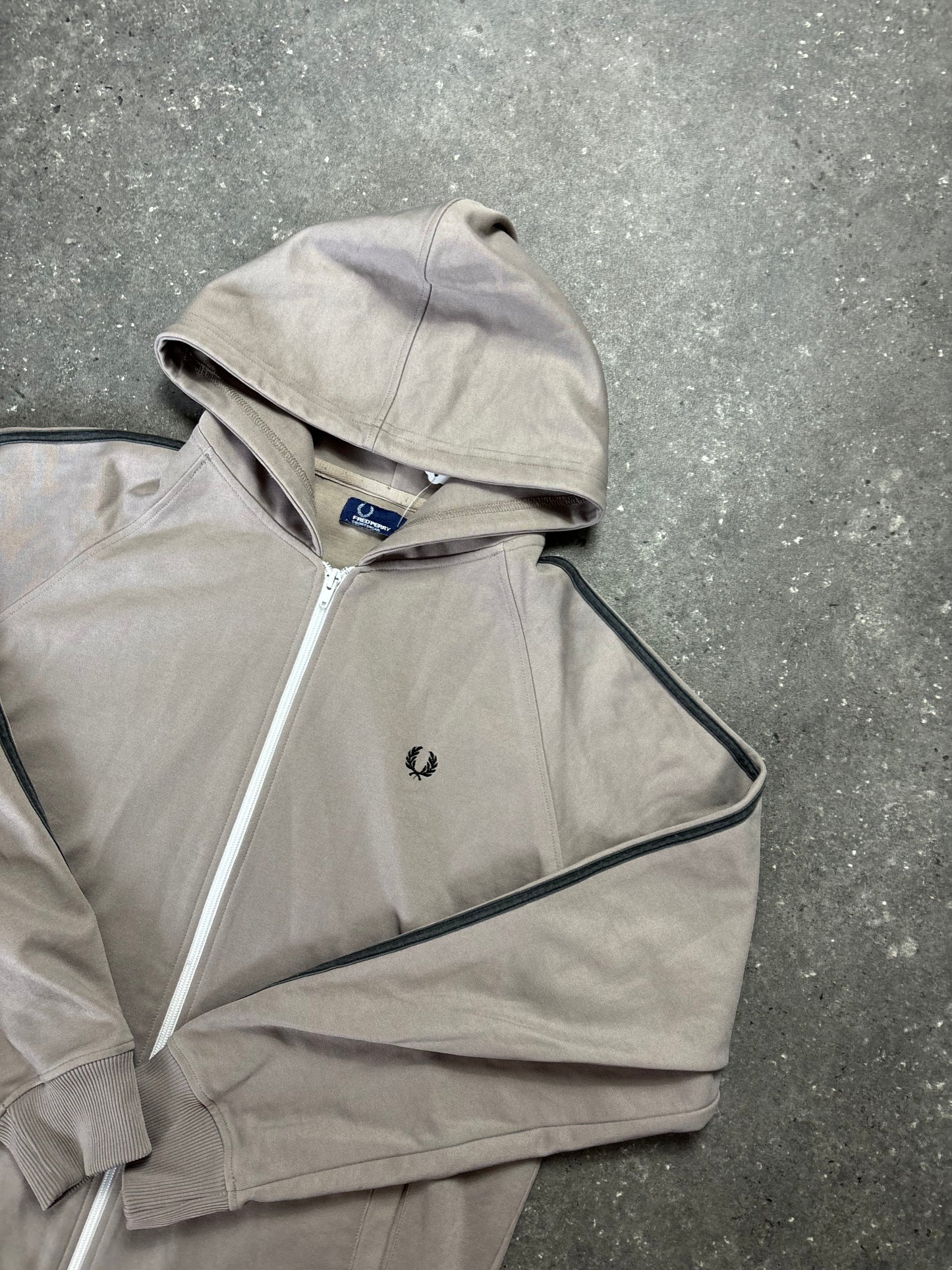 Fred Perry Jacke (L)