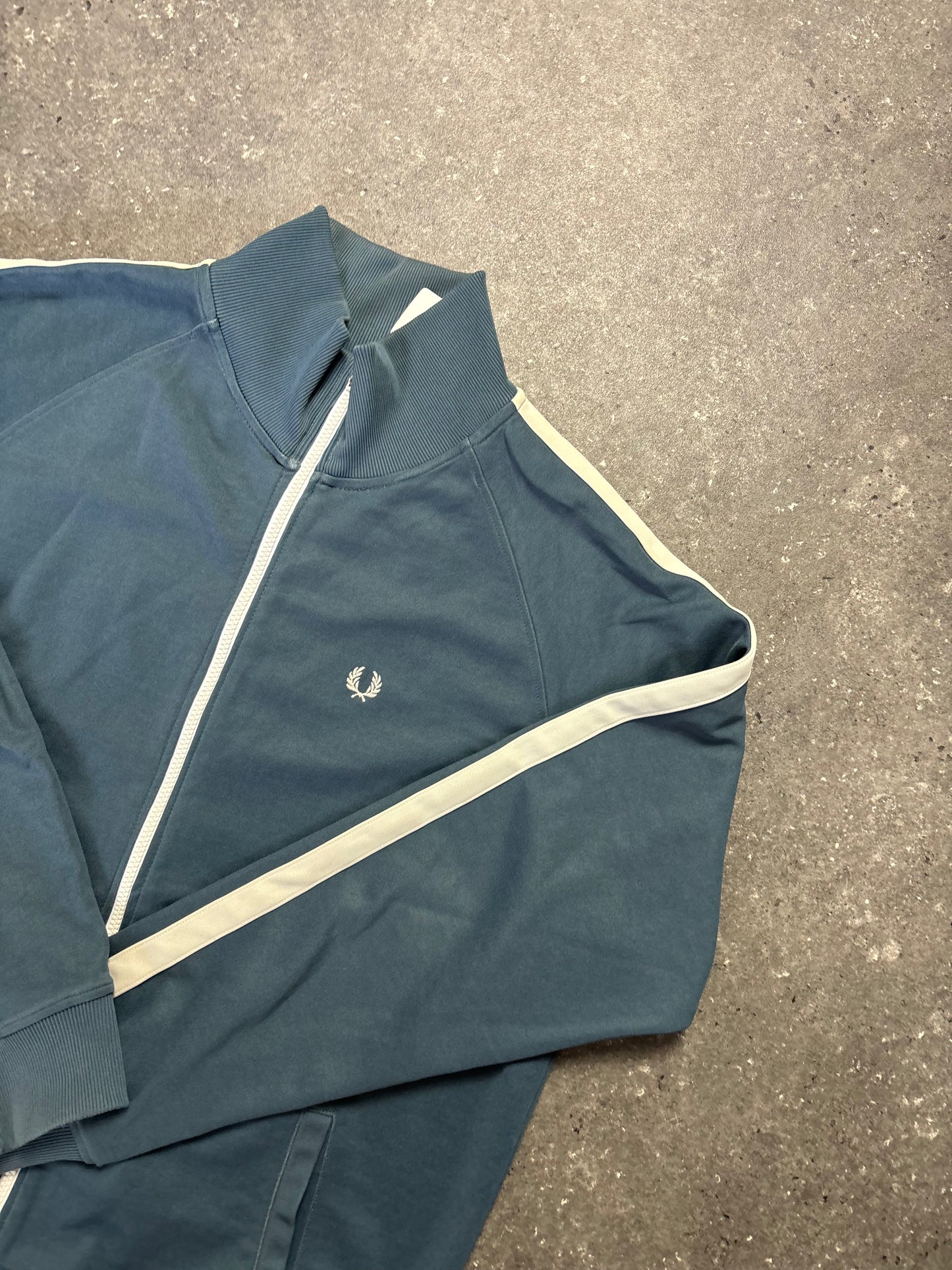 Fred Perry Jacke (L)