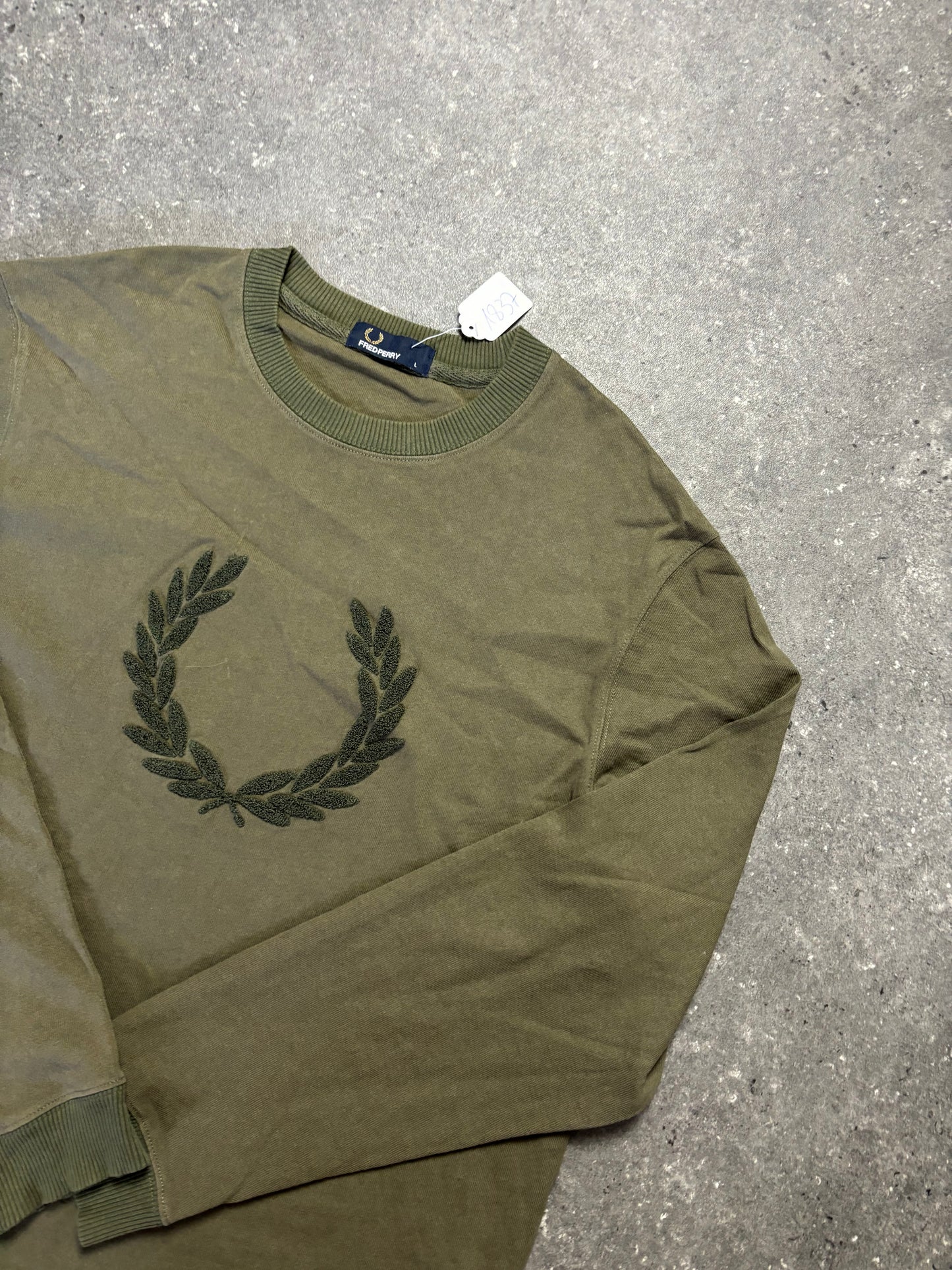 Fred Perry Sweater (L)