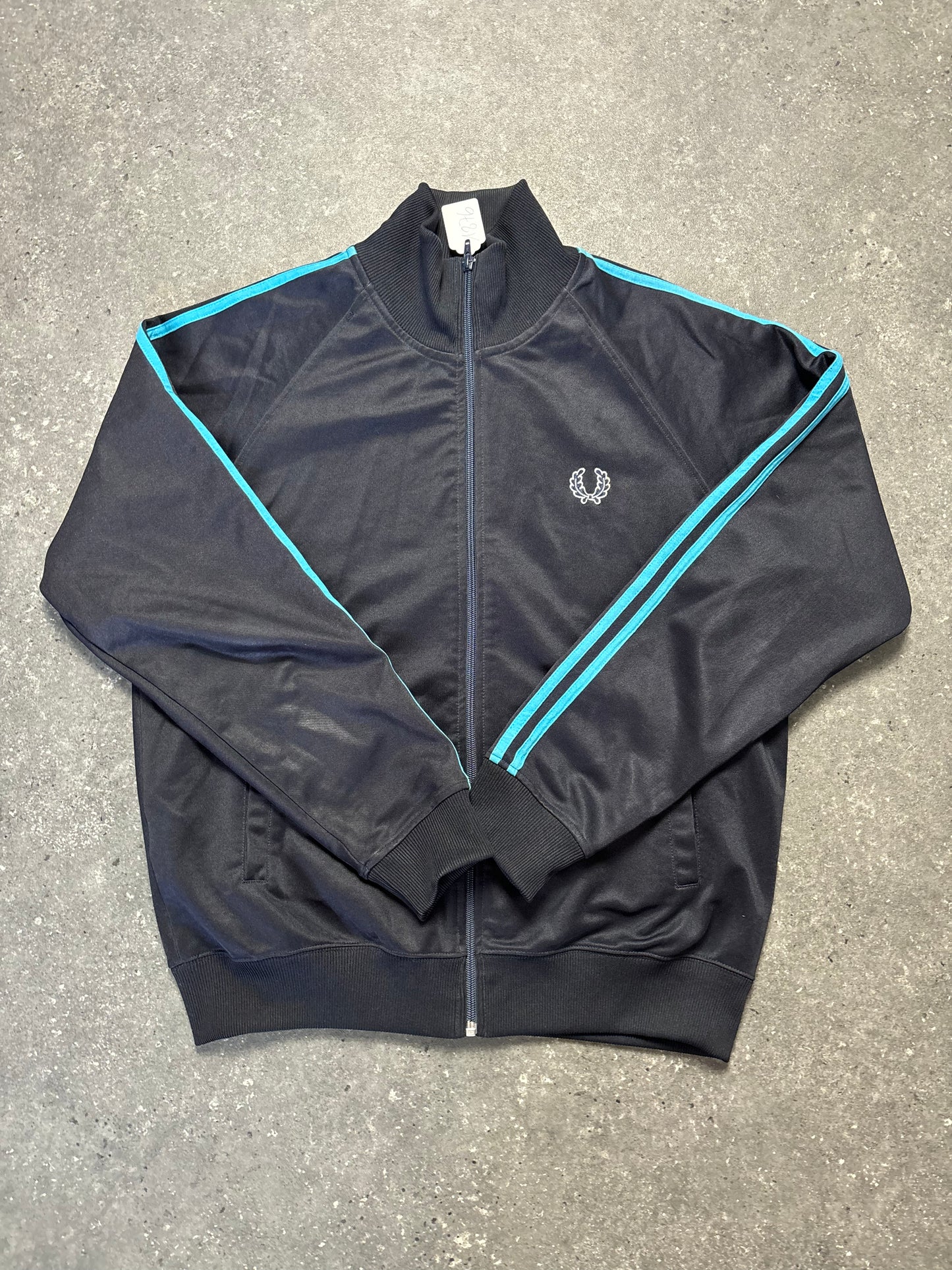 Fred Perry Jacke (M)