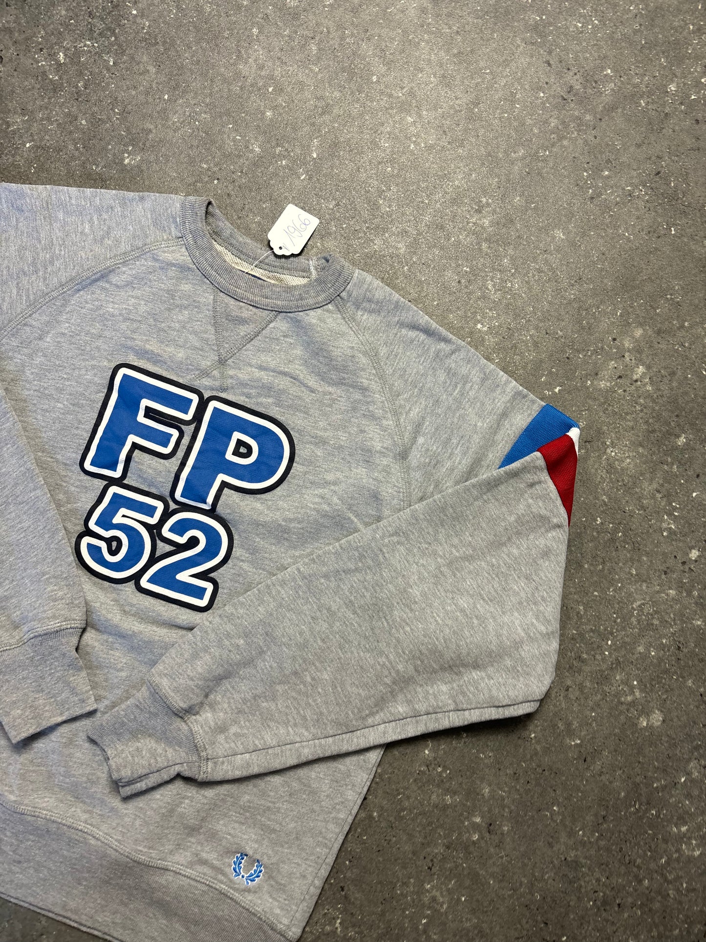 Fred Perry Sweater (M)