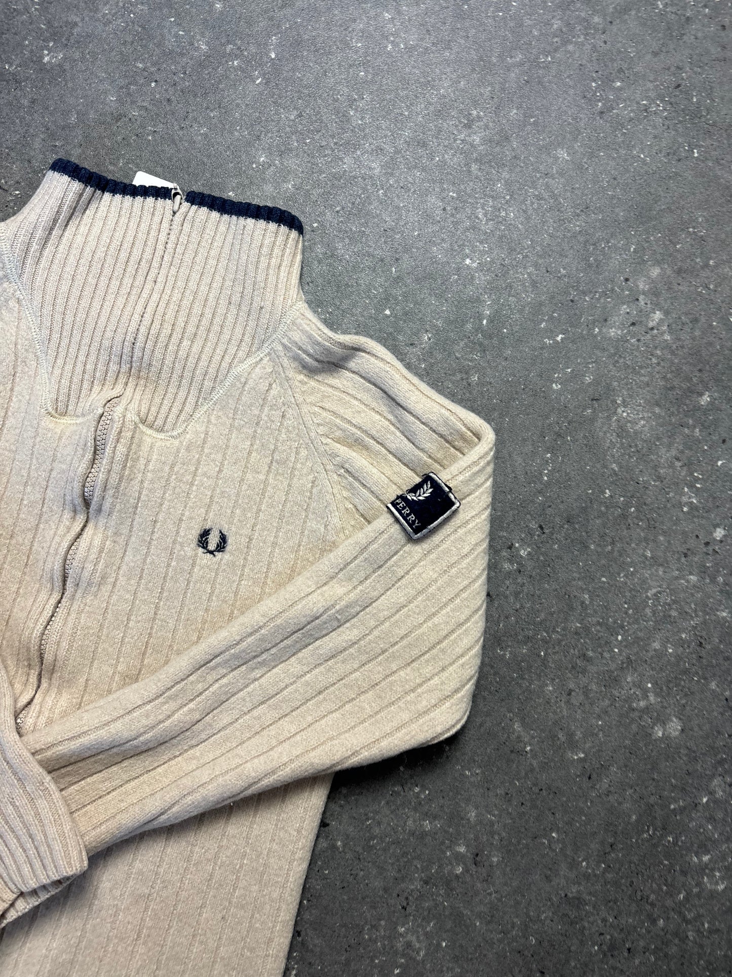Fred Perry Jacke (L)