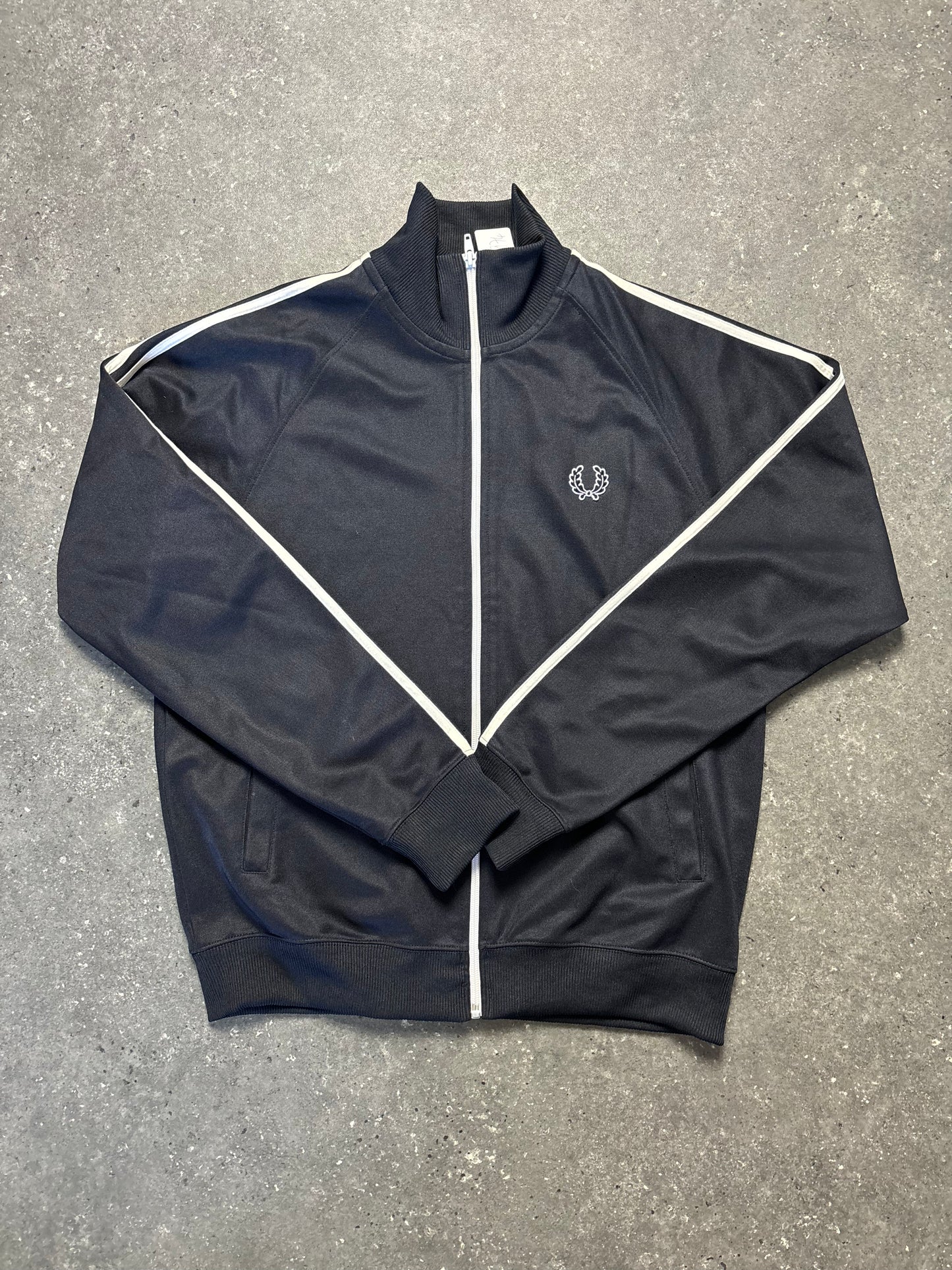 Fred Perry Jacke (M)