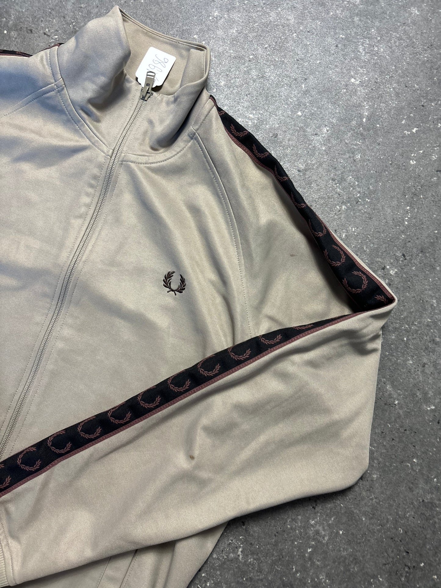 Fred Perry Jacke (M)