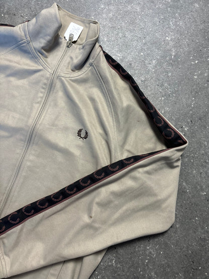Fred Perry Jacke (M)