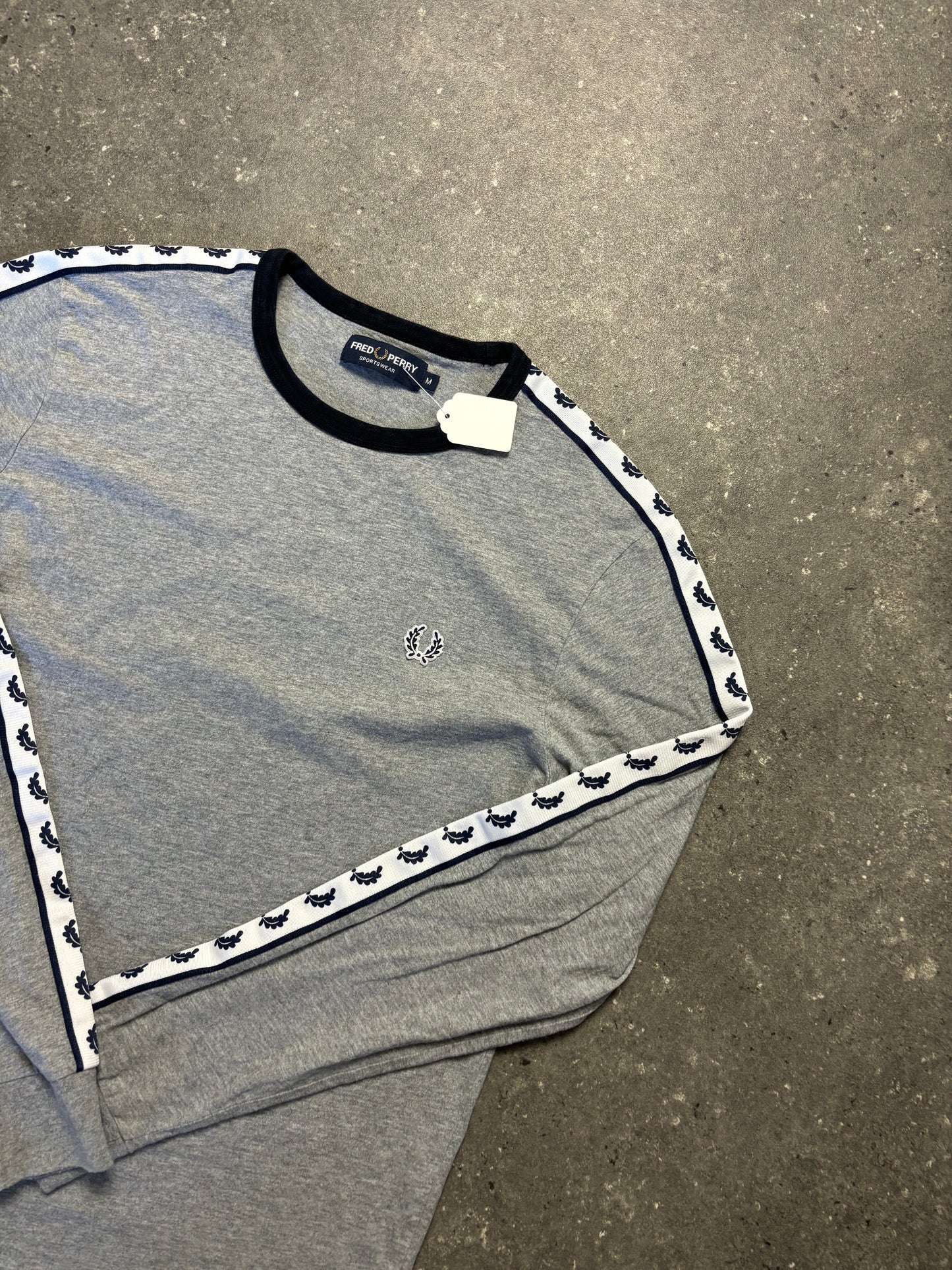 Fred Perry Longsleeve (M)