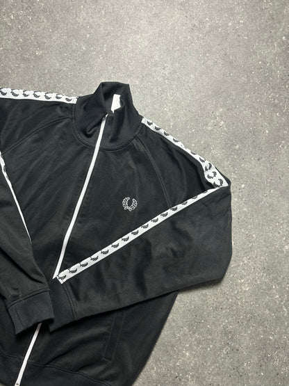 Fred Perry Jacke (L)