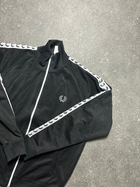 Fred Perry Jacke (L)