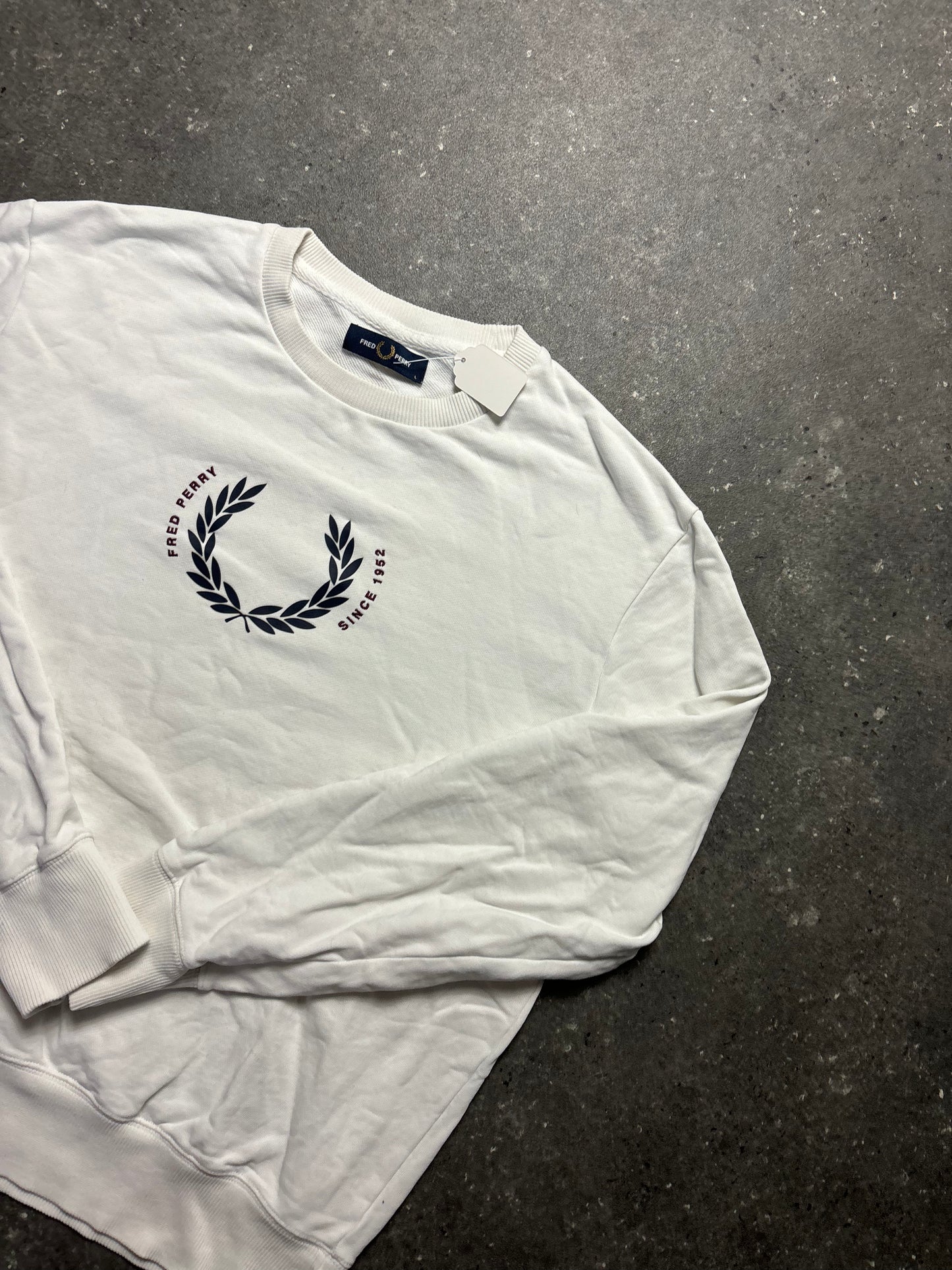 Fred Perry Sweater (L)