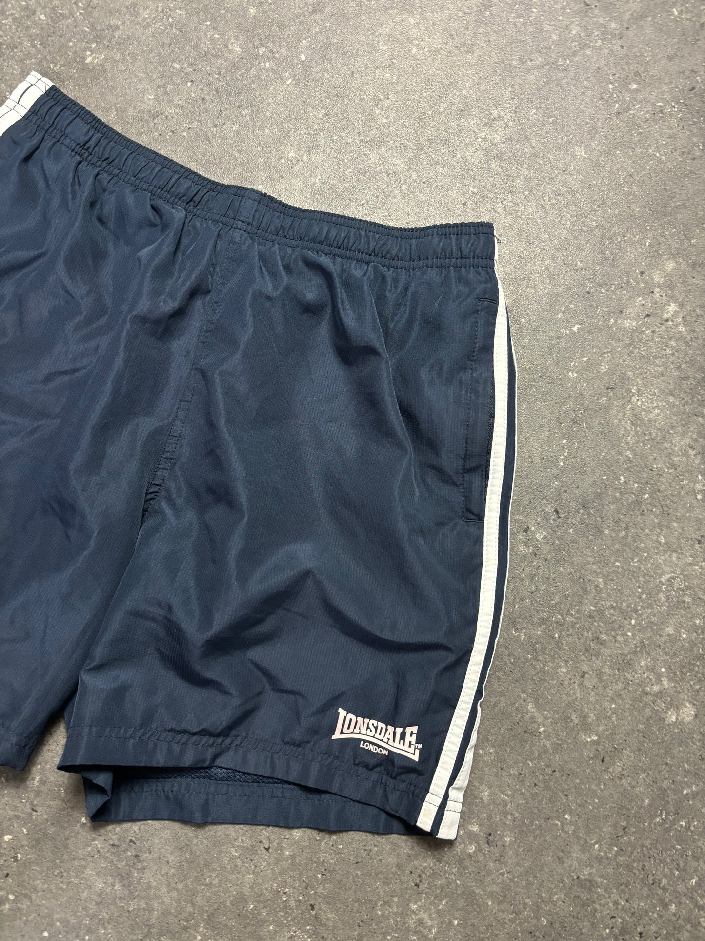 Lonsdale Shorts (L)