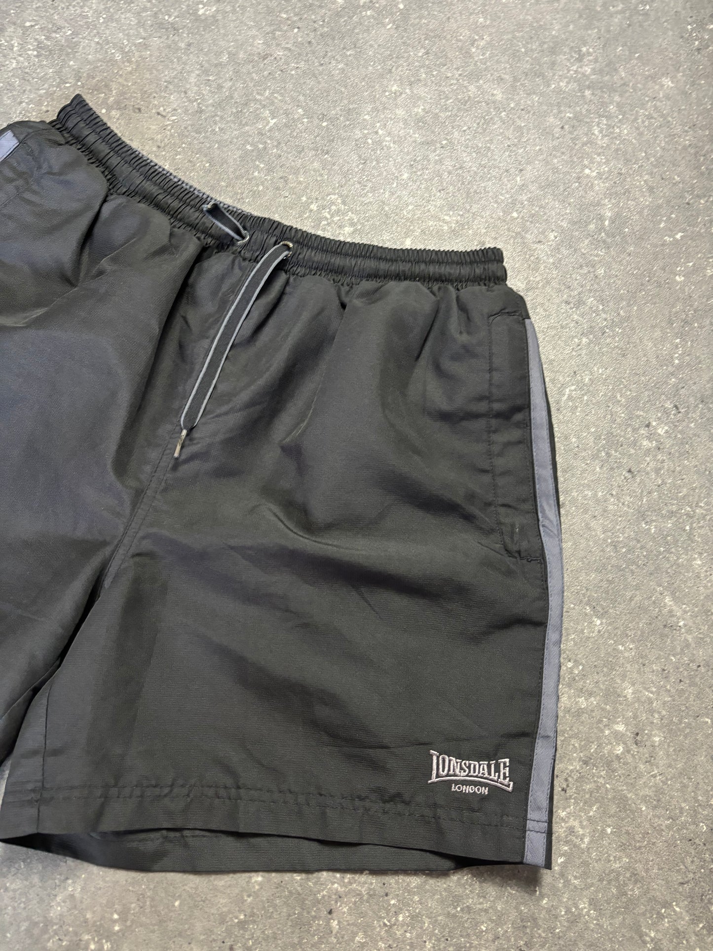 Lonsdale Shorts (L)