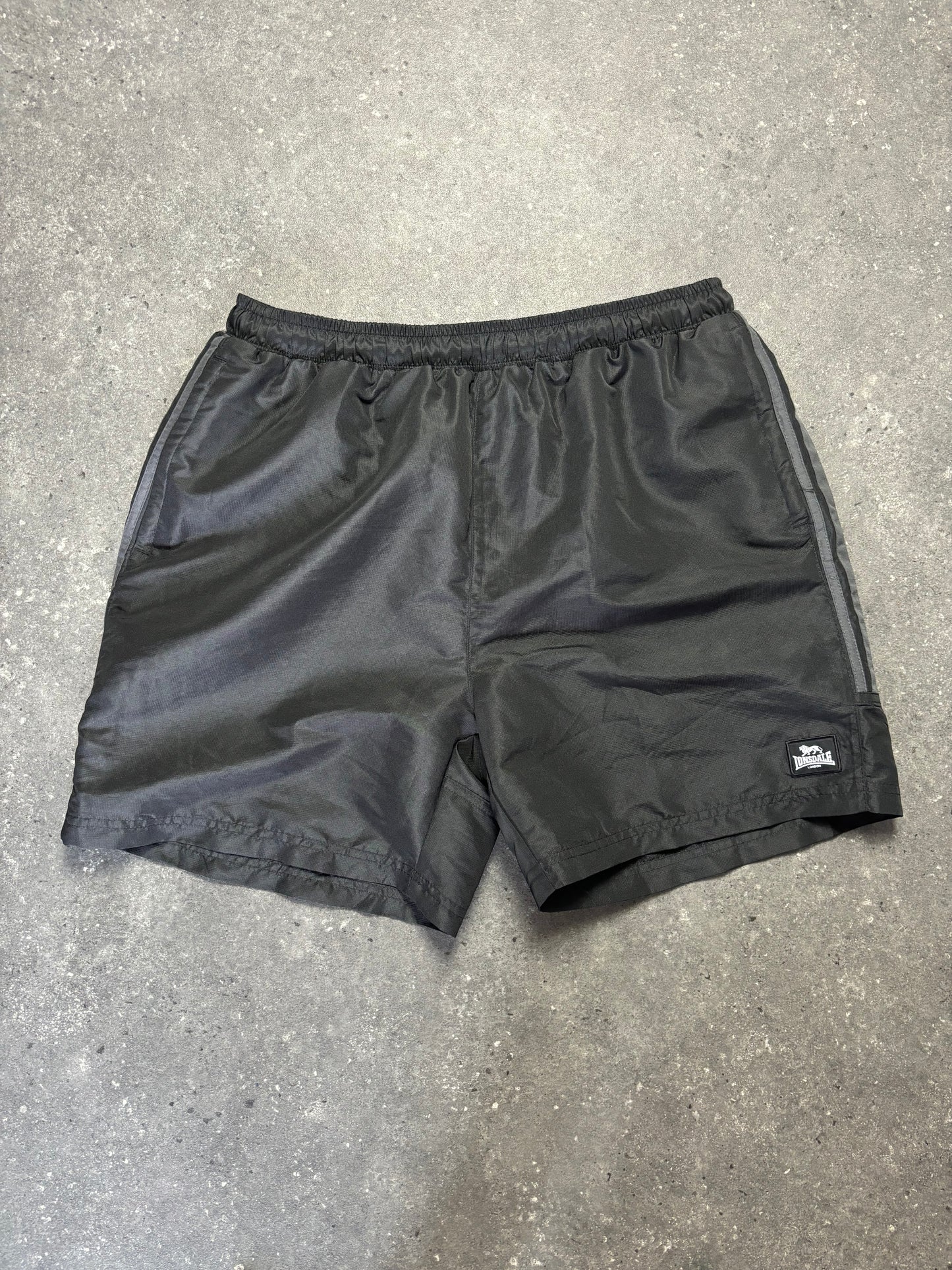 Lonsdale Shorts (2XL)