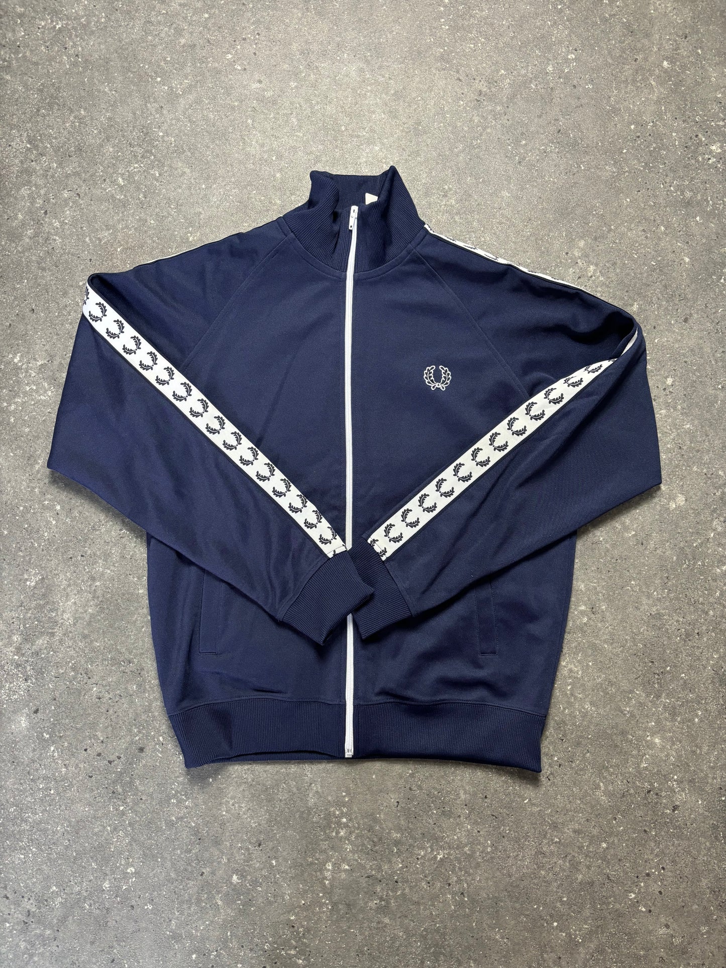 Fred Perry Jacke (M)
