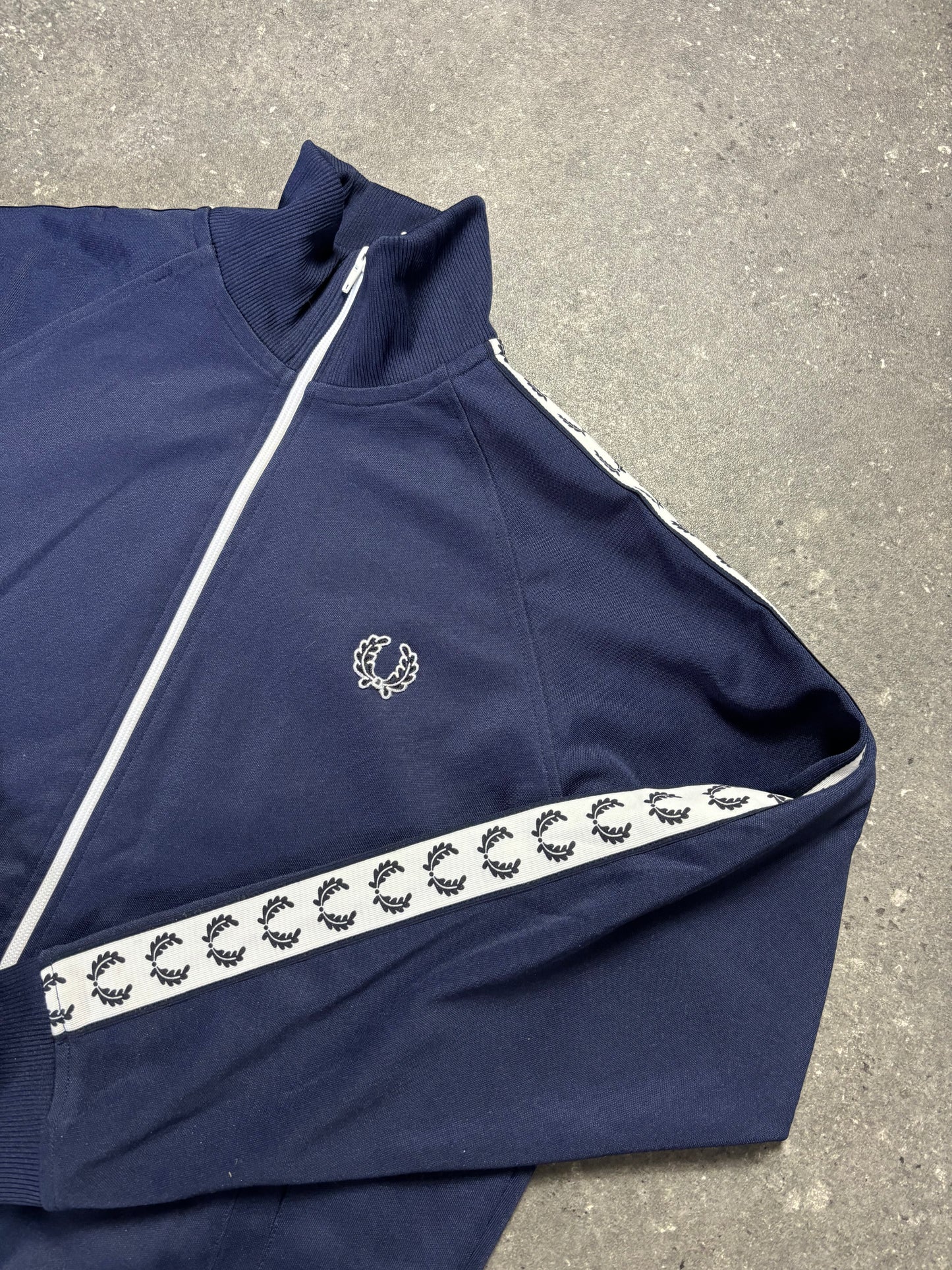 Fred Perry Jacke (M)