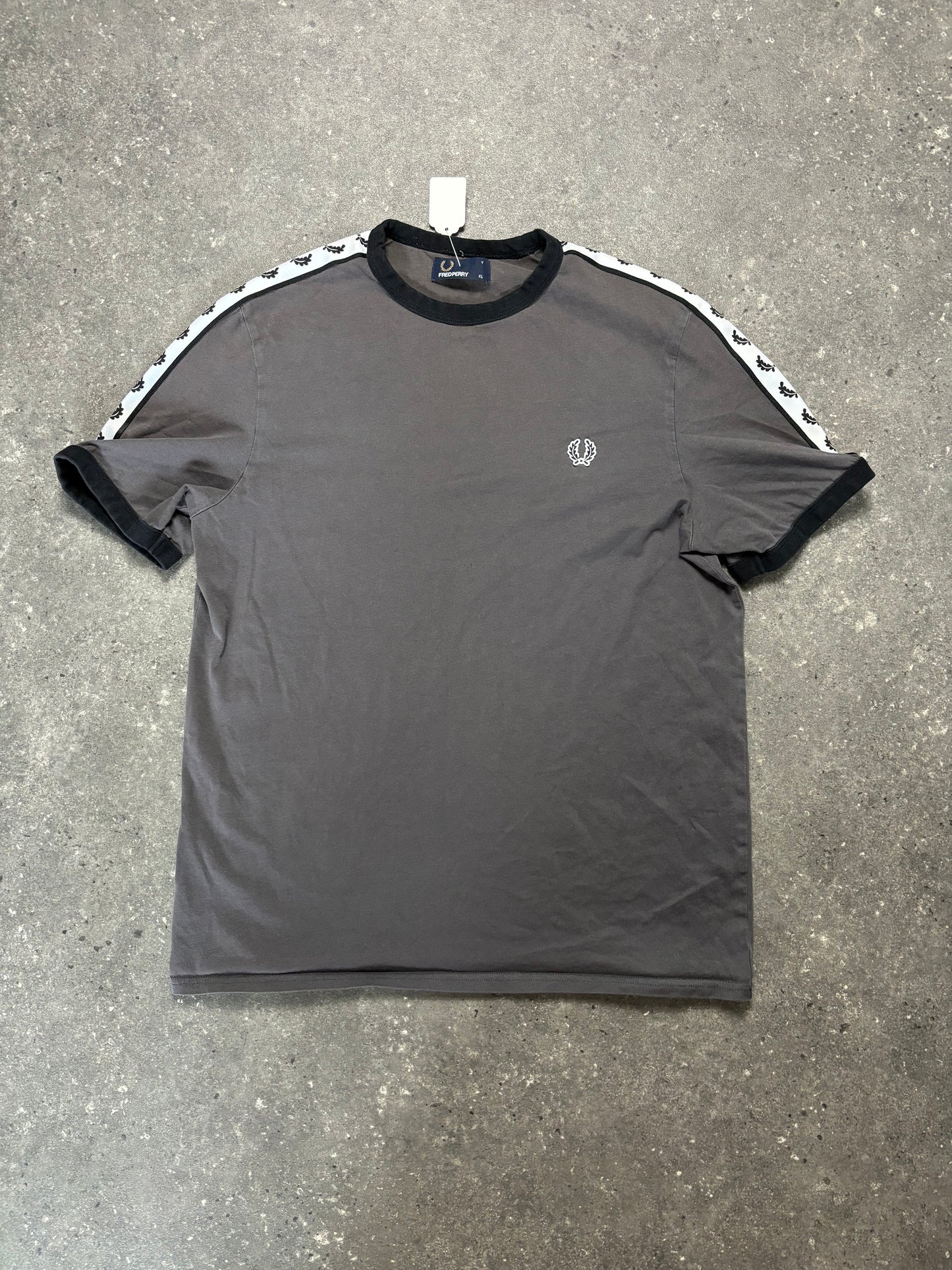 Fred Perry Shirt (S)