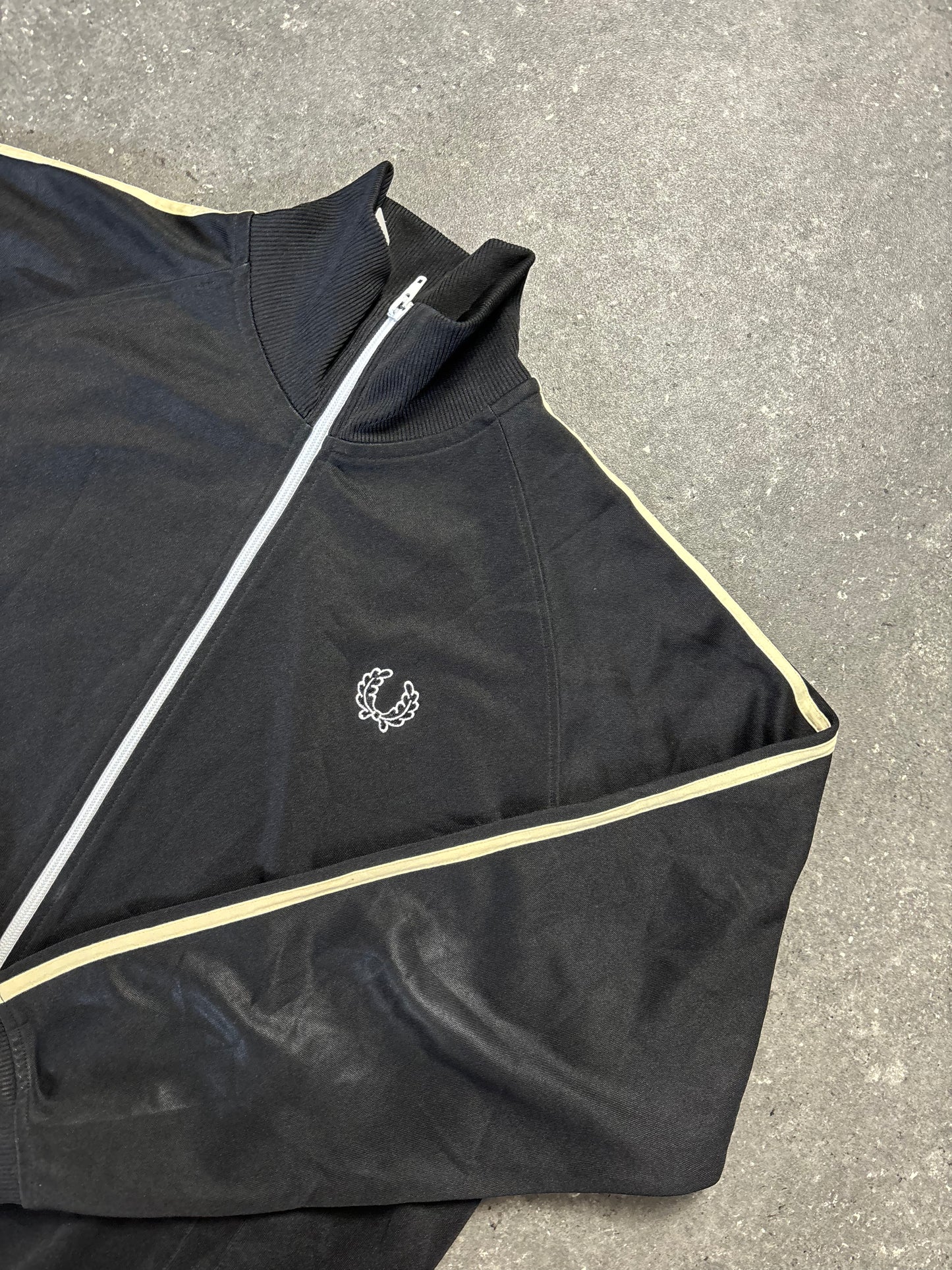 Fred Perry Jacke (L)