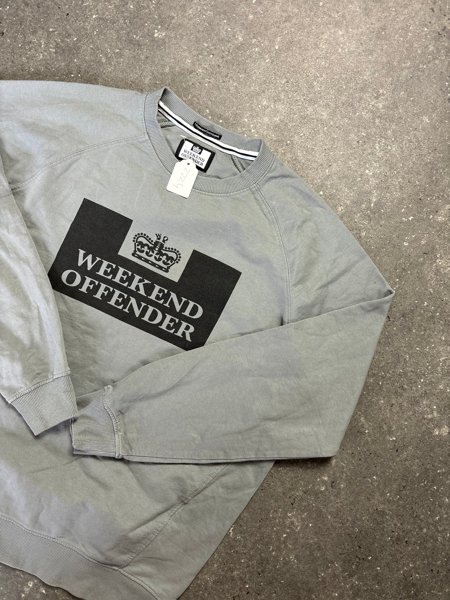 Weekend Offender Sweater (S)