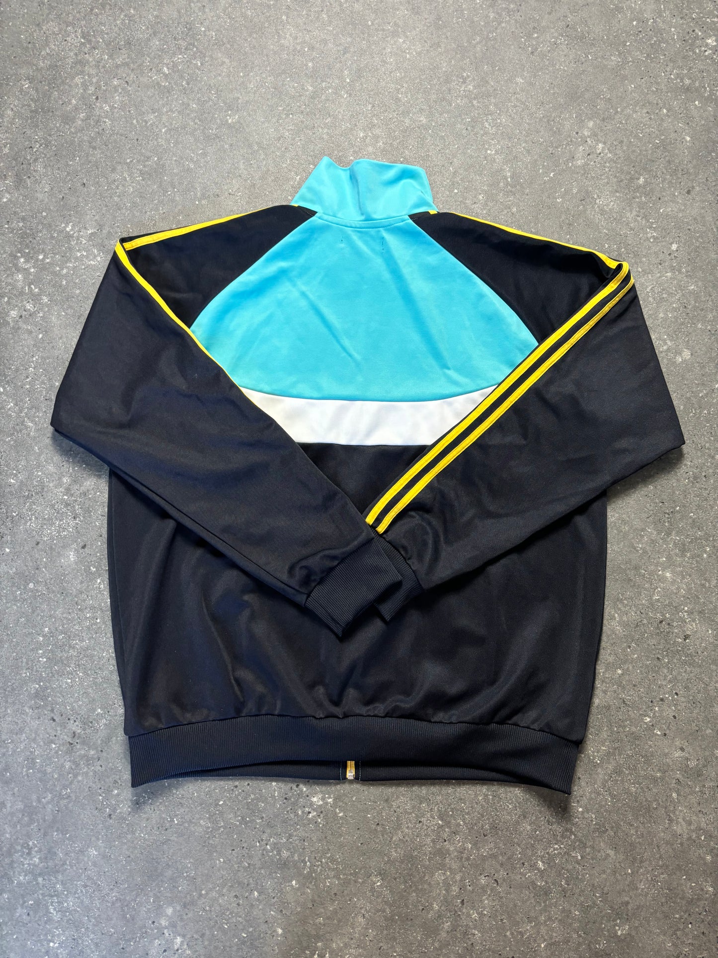 Fred Perry Jacke (XL)