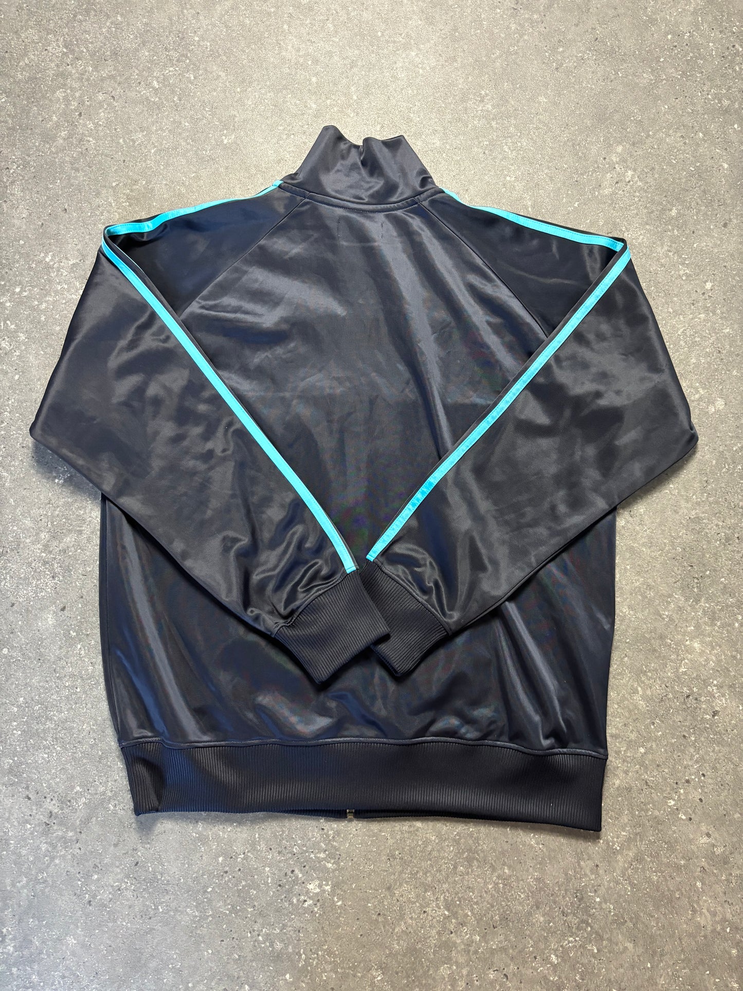 Fred Perry Jacke (XL)