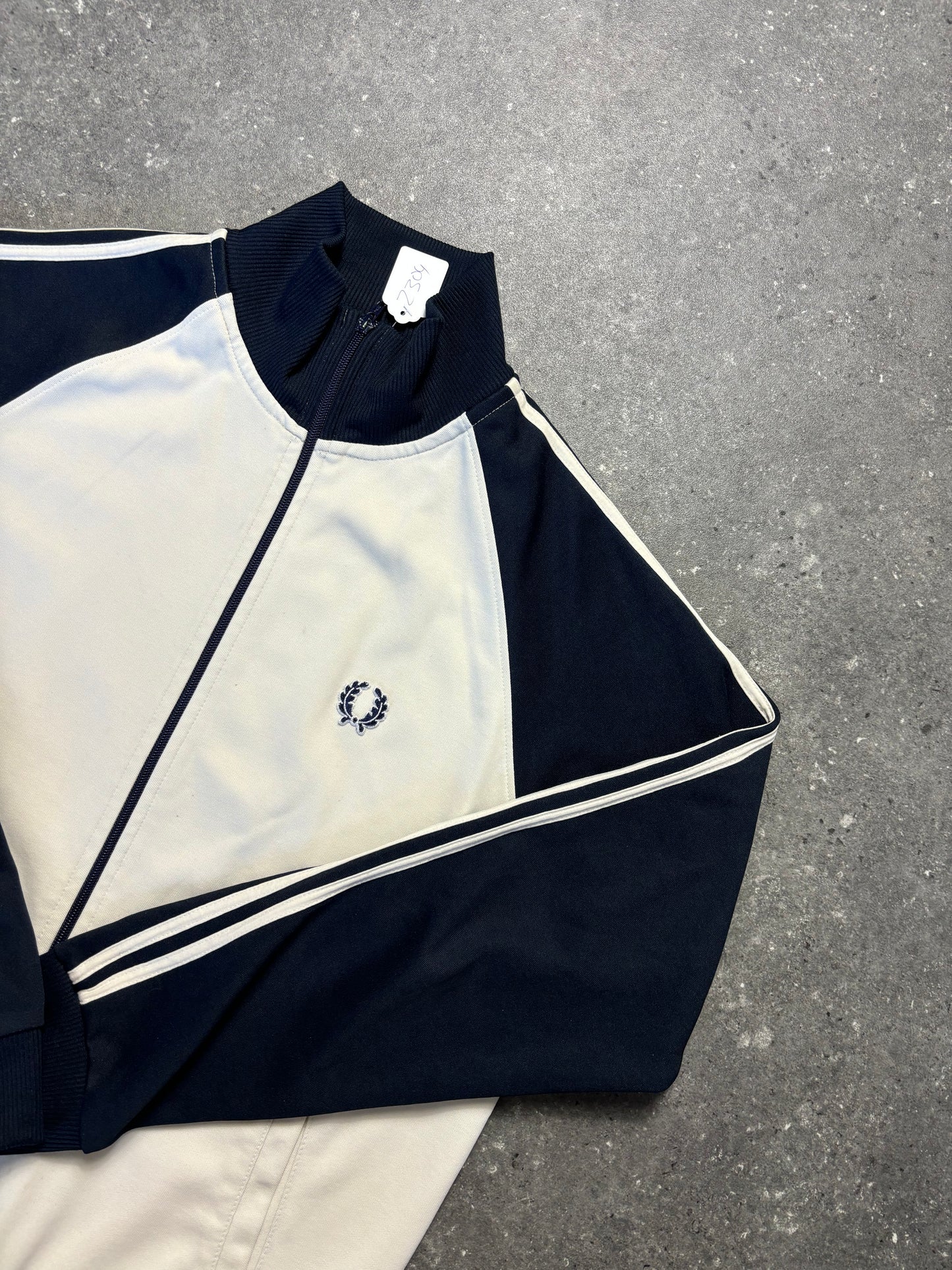 Fred Perry Jacke (L)