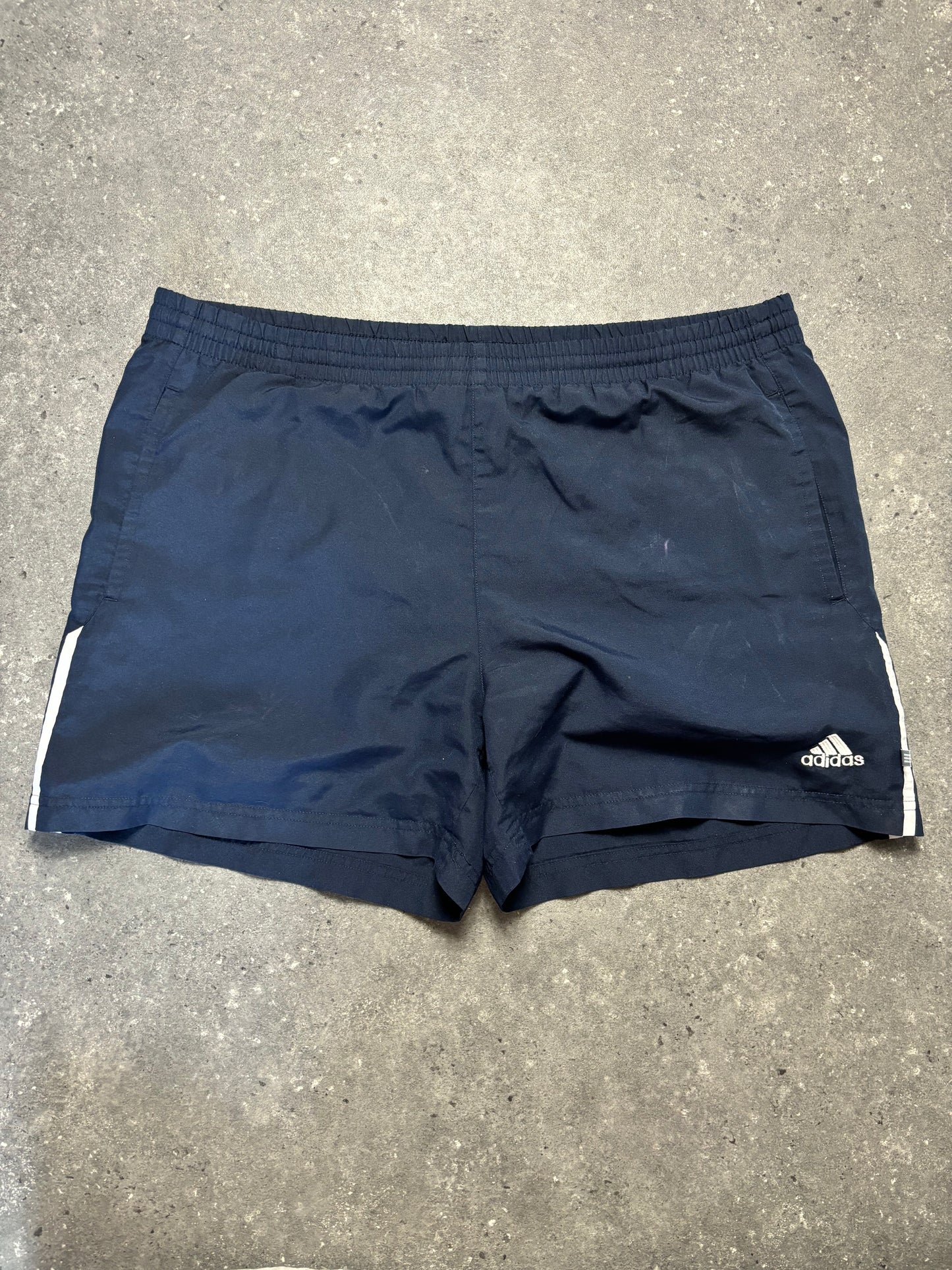 Adidas Shorts (XXL)