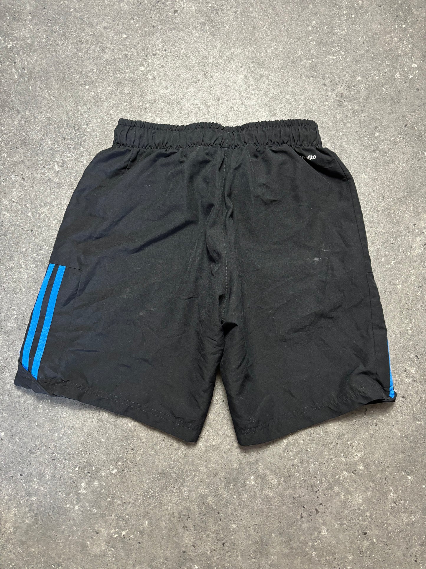 Adidas Shorts (S)