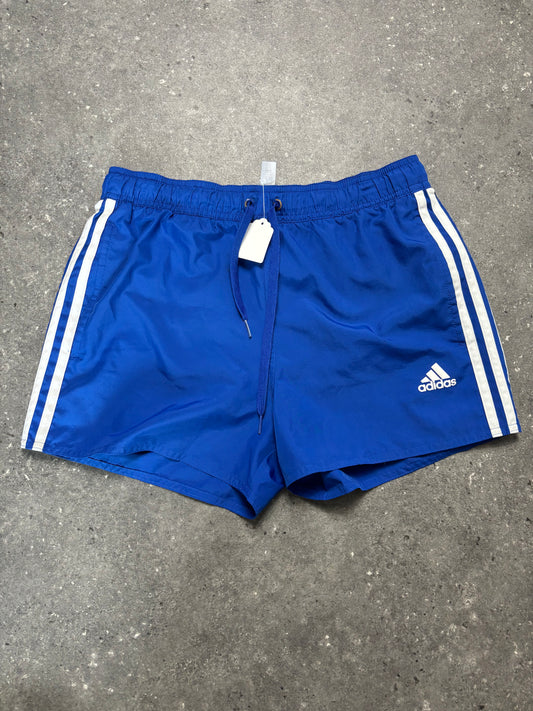 Adidas Shorts (S)