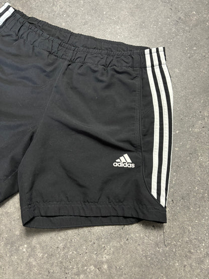 Adidas Shorts (S)