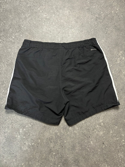 Adidas Shorts (S)
