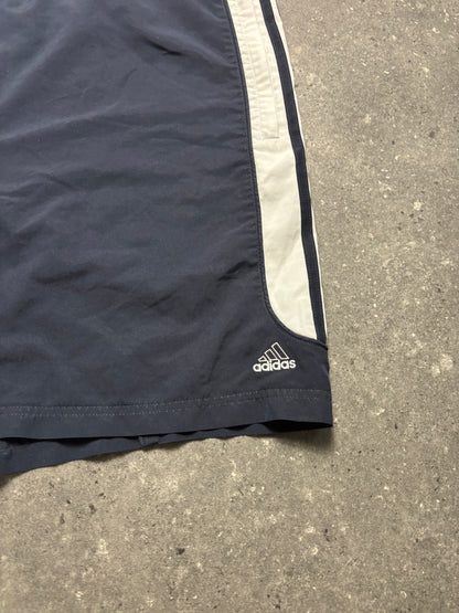 Adidas Shorts (2XL)