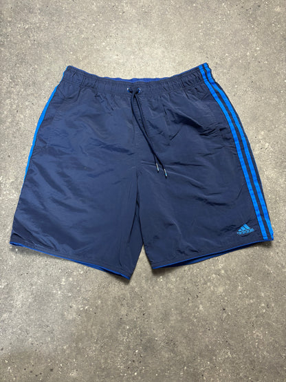 Adidas Shorts (L)