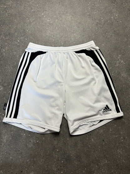 Adidas Shorts (S)