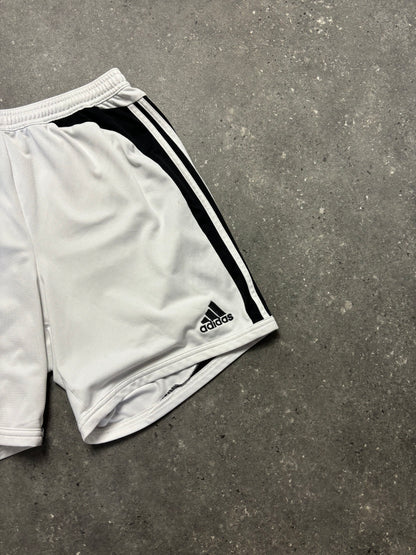 Adidas Shorts (S)