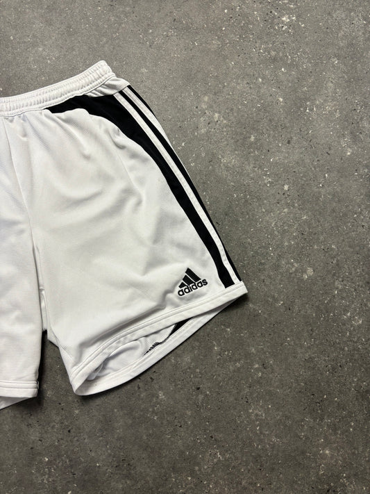 Adidas Shorts (S)