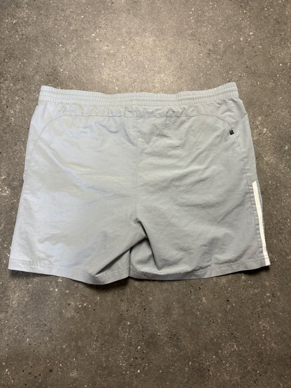 Adidas Shorts (L)