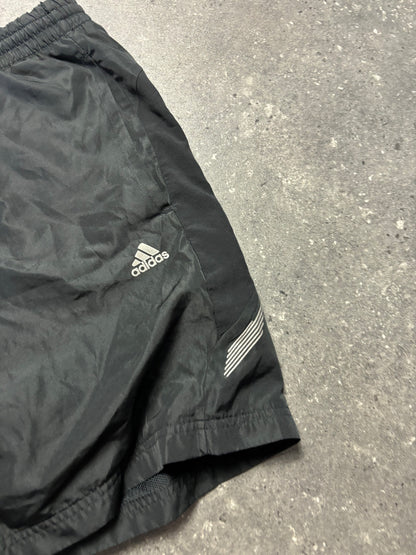 Adidas Shorts (S)