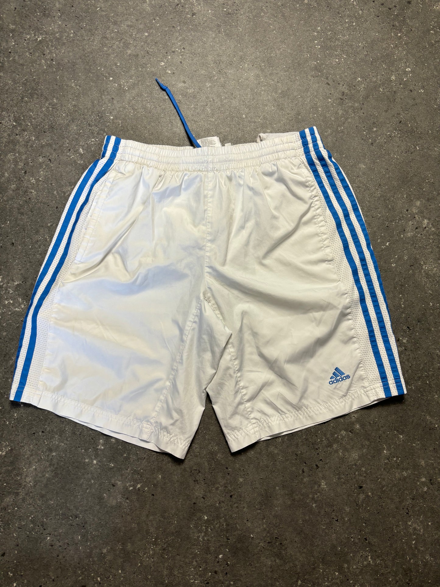 Adidas Shorts (M)