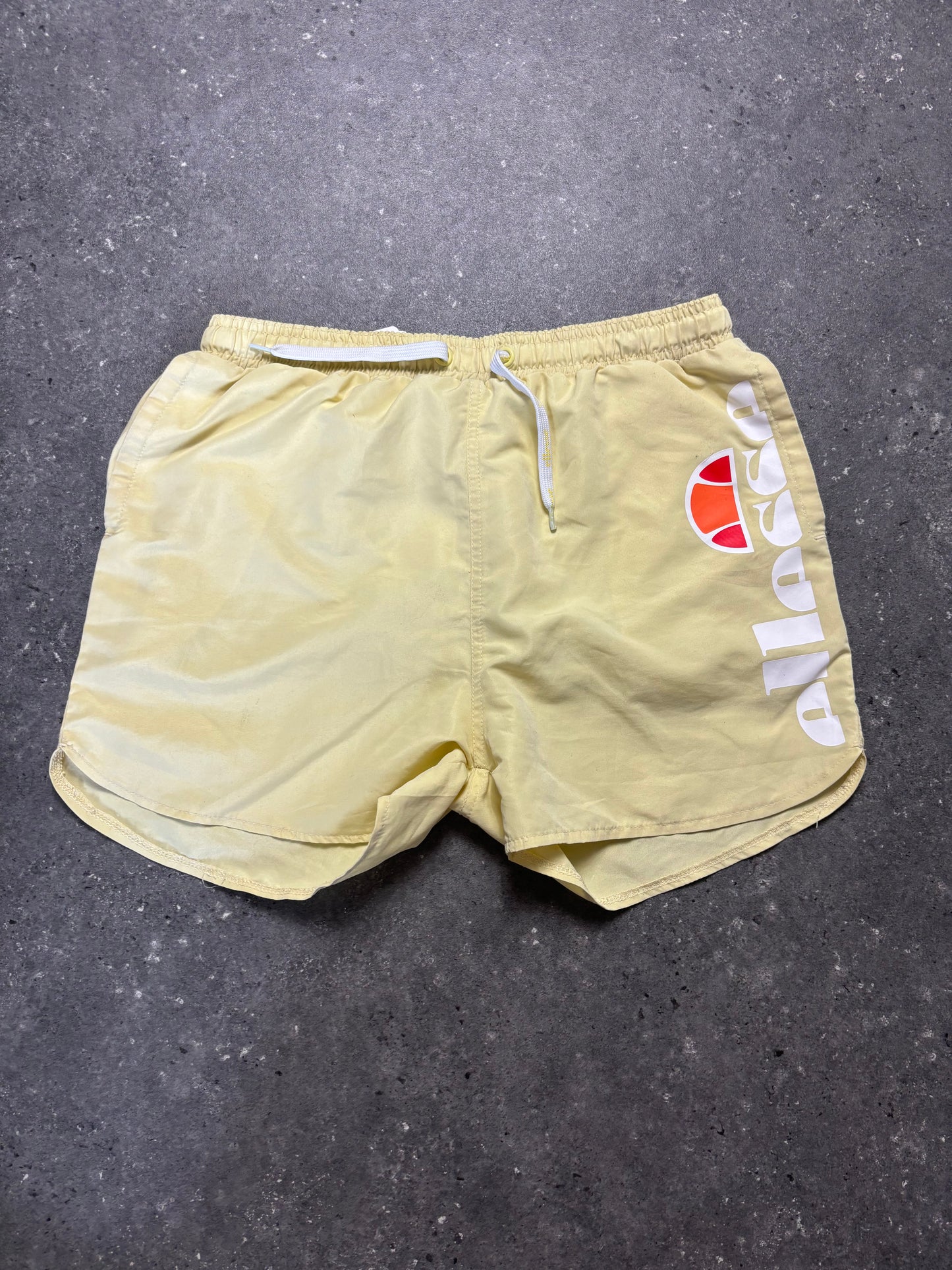 Ellesse Shorts (S)