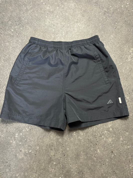 Adidas Shorts (S)