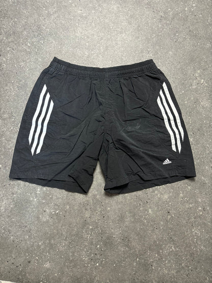 Adidas Shorts (S)