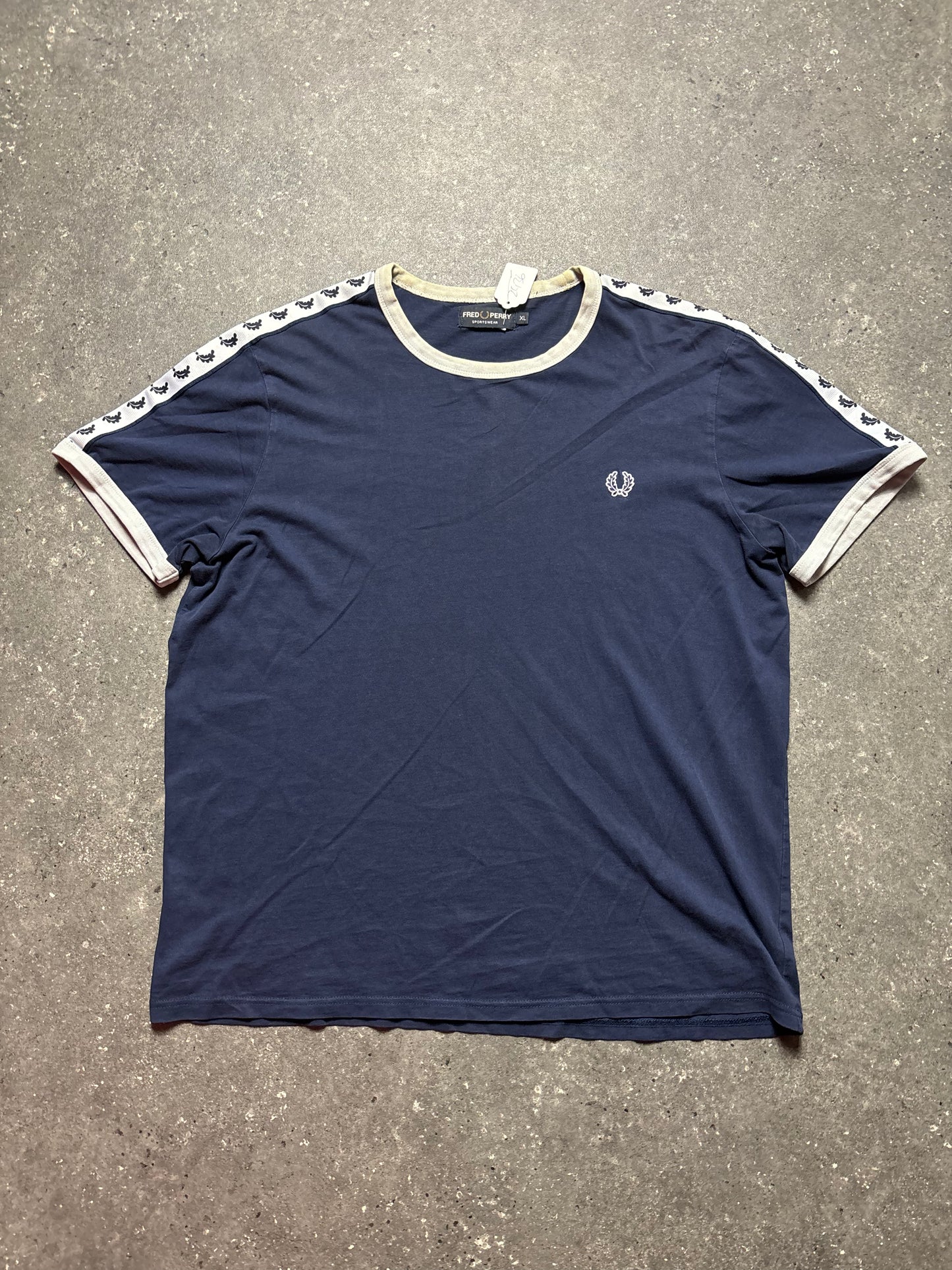Fred Perry Shirt (XL)