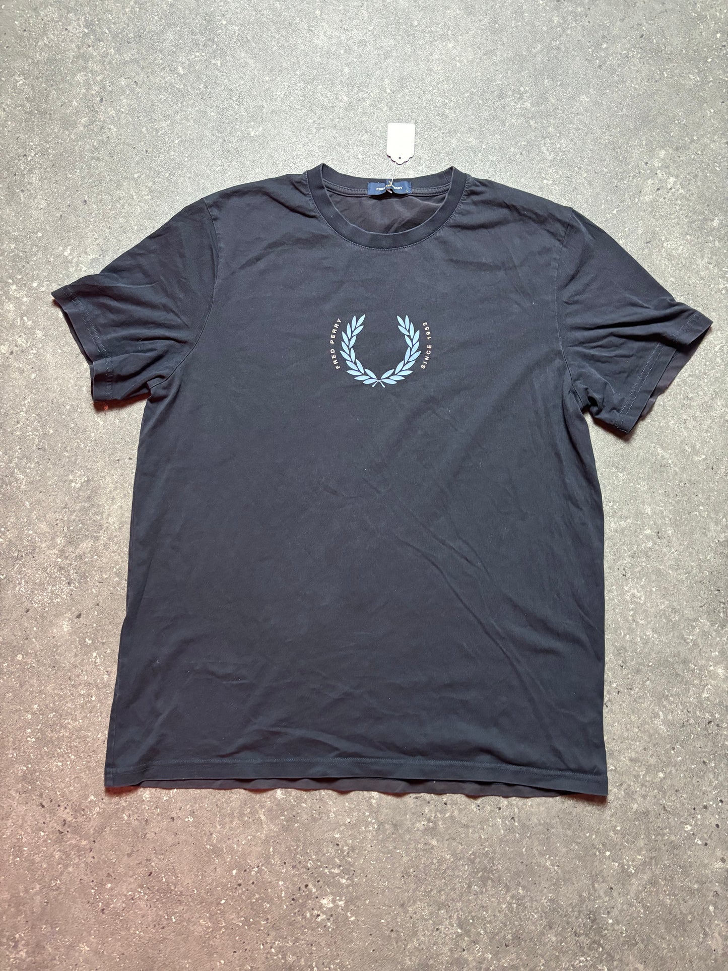 Fred Perry Shirt (L)