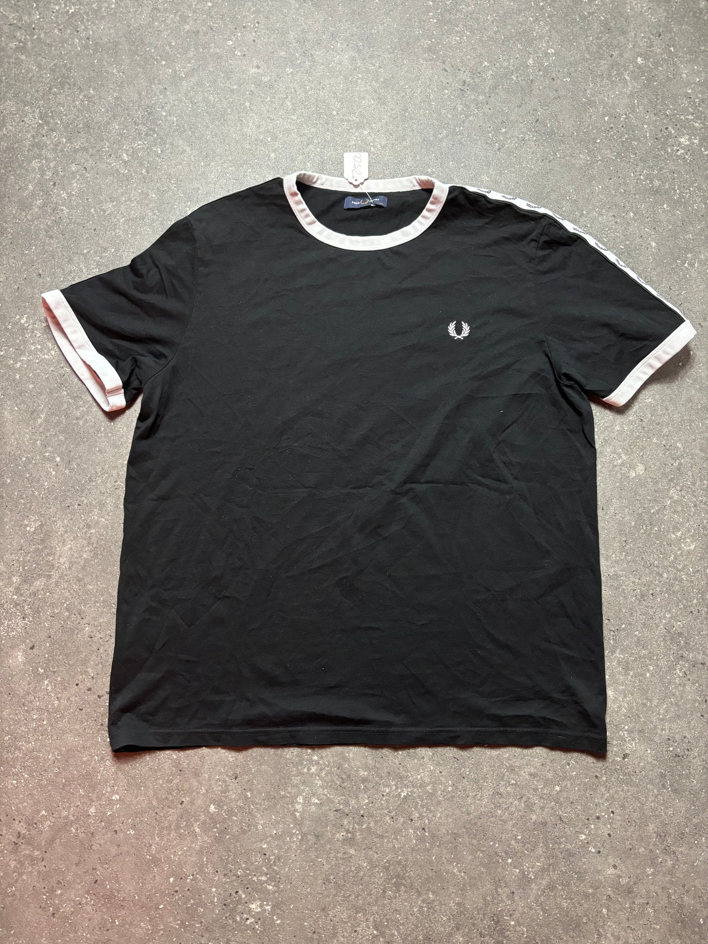 Fred Perry Shirt (XXL)