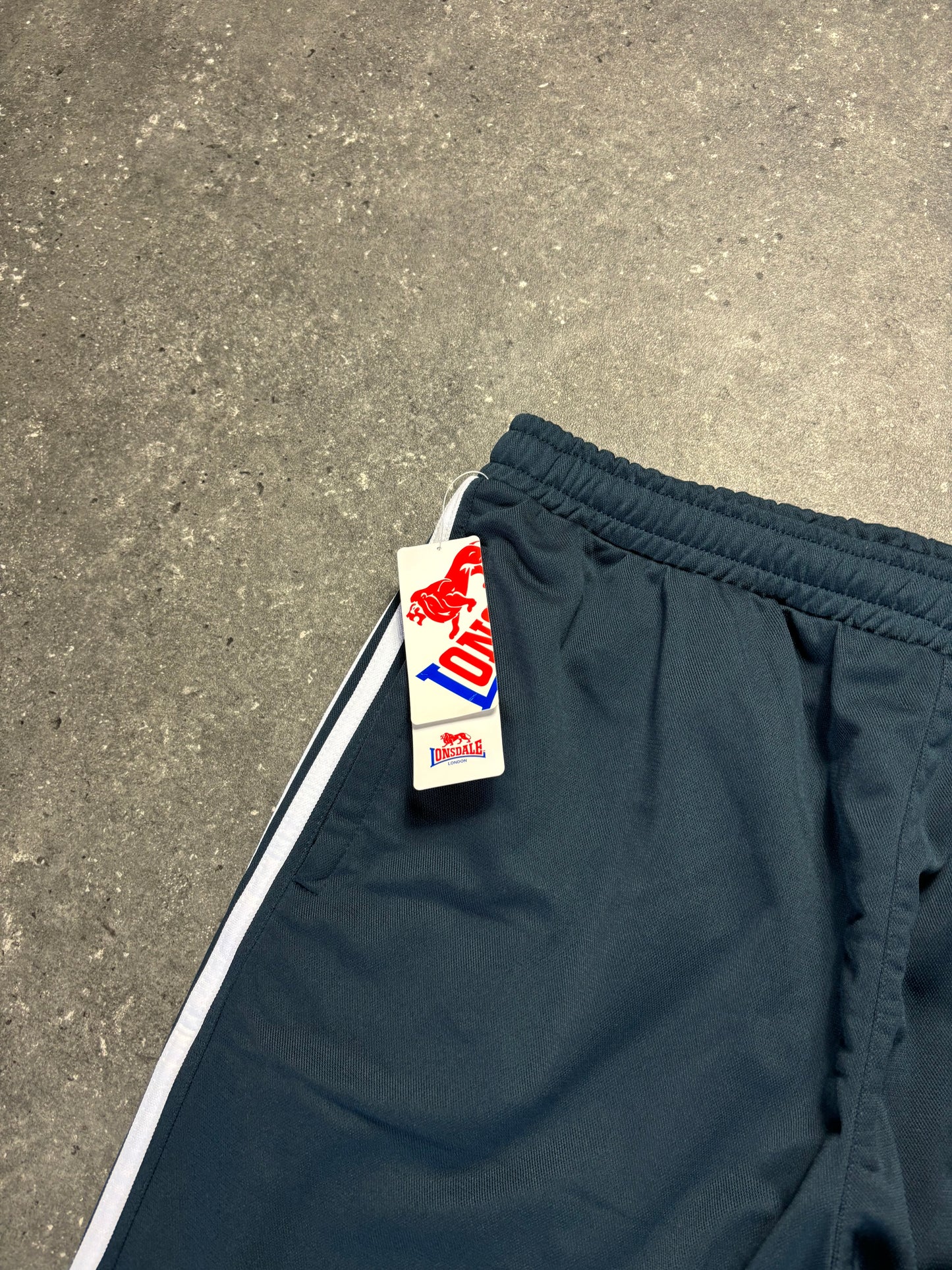 Lonsdale Trackpants (XL)