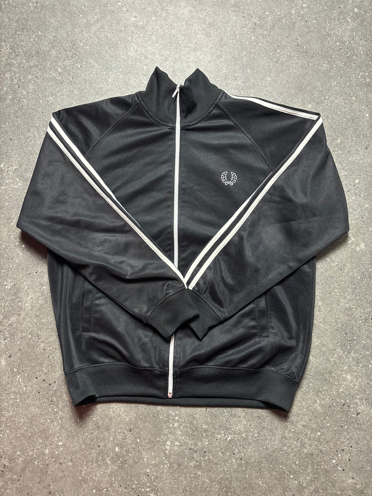 Fred Perry Jacke (L)